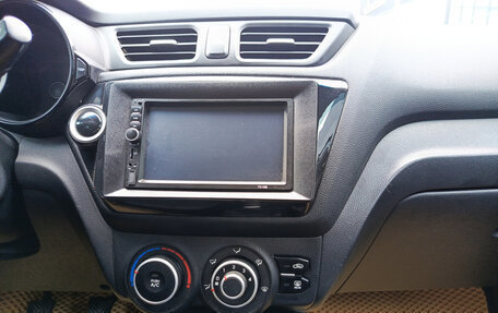 KIA Rio III рестайлинг, 2014 год, 750 000 рублей, 18 фотография