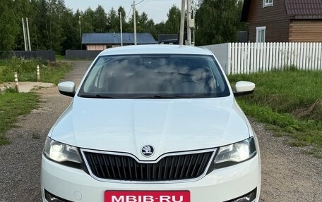 Skoda Rapid I, 2017 год, 1 400 000 рублей, 7 фотография