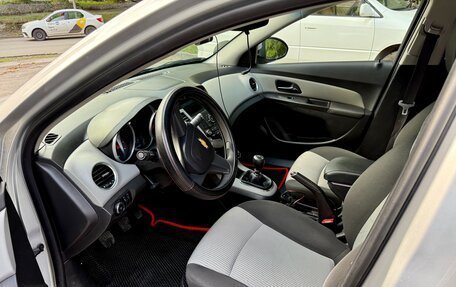 Chevrolet Cruze II, 2012 год, 740 000 рублей, 9 фотография