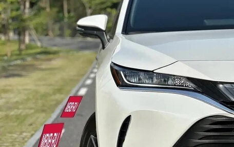 Toyota Harrier, 2021 год, 2 200 000 рублей, 9 фотография