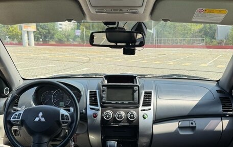 Mitsubishi Pajero Sport II рестайлинг, 2014 год, 2 250 000 рублей, 3 фотография