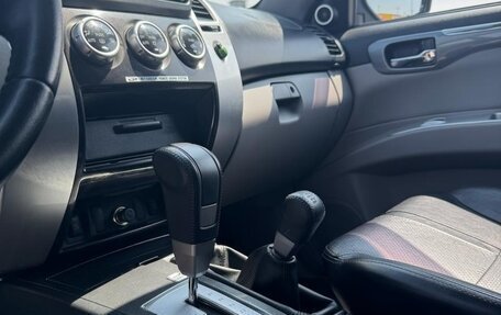 Mitsubishi Pajero Sport II рестайлинг, 2014 год, 2 250 000 рублей, 18 фотография