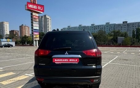 Mitsubishi Pajero Sport II рестайлинг, 2014 год, 2 250 000 рублей, 9 фотография