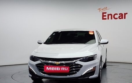 Chevrolet Malibu IX, 2021 год, 1 460 000 рублей, 2 фотография