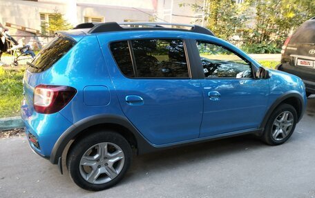 Renault Sandero II рестайлинг, 2021 год, 1 490 000 рублей, 3 фотография