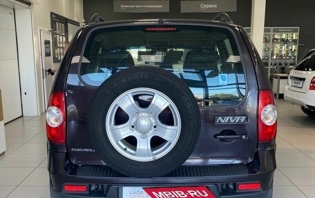 Chevrolet Niva I рестайлинг, 2012 год, 450 000 рублей, 6 фотография
