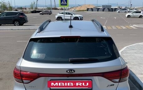 KIA Rio IV, 2018 год, 1 300 000 рублей, 2 фотография