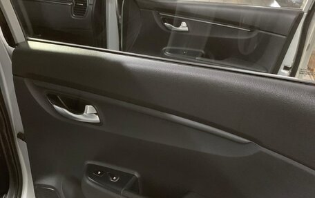 KIA Rio IV, 2018 год, 1 300 000 рублей, 16 фотография
