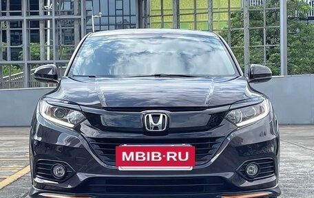 Honda Vezel, 2022 год, 1 400 000 рублей, 2 фотография