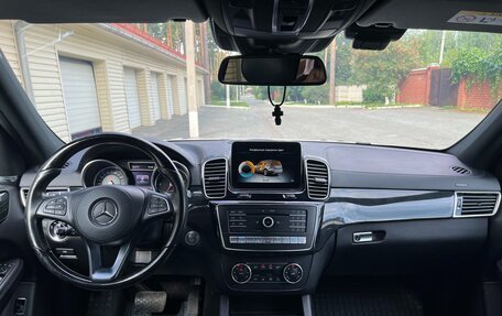 Mercedes-Benz GLS, 2017 год, 5 300 000 рублей, 32 фотография