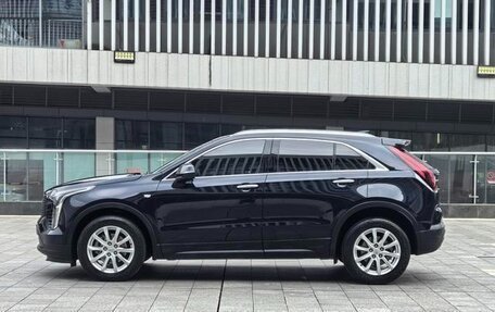 Cadillac XT4 I, 2022 год, 2 095 000 рублей, 4 фотография