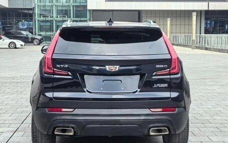 Cadillac XT4 I, 2022 год, 2 095 000 рублей, 6 фотография