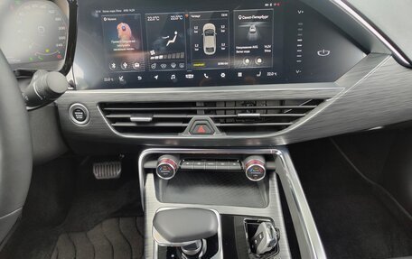 Geely Tugella FY11, 2023 год, 2 899 000 рублей, 13 фотография