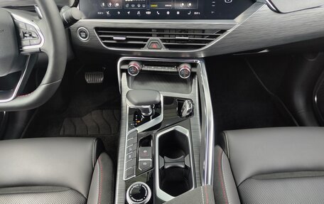 Geely Tugella FY11, 2023 год, 2 899 000 рублей, 17 фотография
