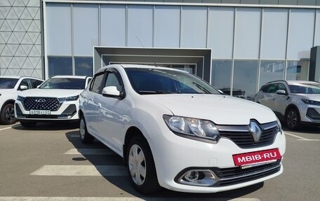 Renault Logan II, 2018 год, 770 000 рублей, 3 фотография