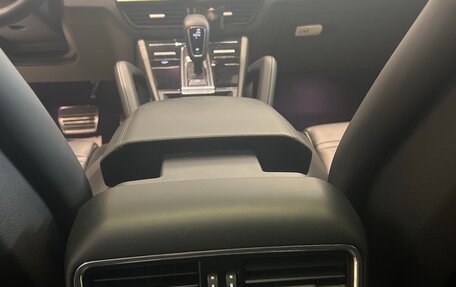 Porsche Cayenne III, 2019 год, 8 000 000 рублей, 8 фотография