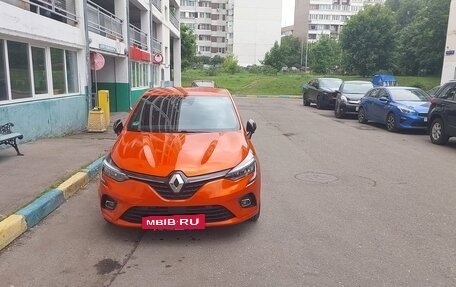Renault Clio V, 2020 год, 1 625 000 рублей, 3 фотография