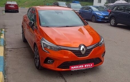 Renault Clio V, 2020 год, 1 625 000 рублей, 4 фотография