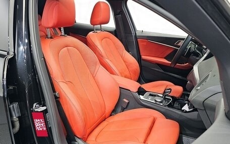 BMW 1 серия, 2022 год, 2 880 000 рублей, 10 фотография