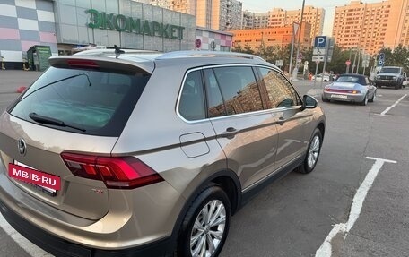 Volkswagen Tiguan II, 2017 год, 1 850 000 рублей, 5 фотография