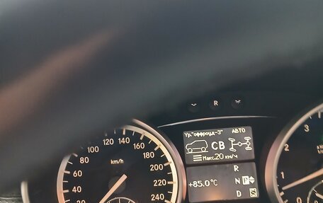 Mercedes-Benz GL-Класс, 2011 год, 2 280 000 рублей, 9 фотография
