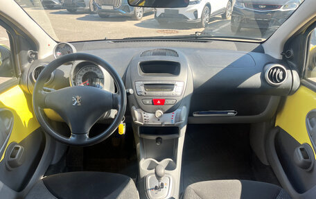 Peugeot 107 I рестайлинг, 2011 год, 445 000 рублей, 8 фотография