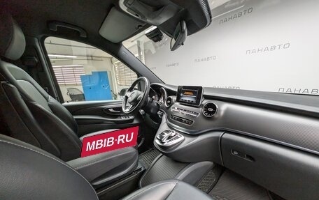 Mercedes-Benz V-Класс, 2019 год, 4 175 000 рублей, 15 фотография