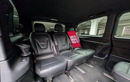 Mercedes-Benz V-Класс, 2019 год, 4 175 000 рублей, 17 фотография