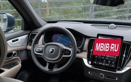 Volvo XC90 II рестайлинг, 2025 год, 14 600 000 рублей, 12 фотография