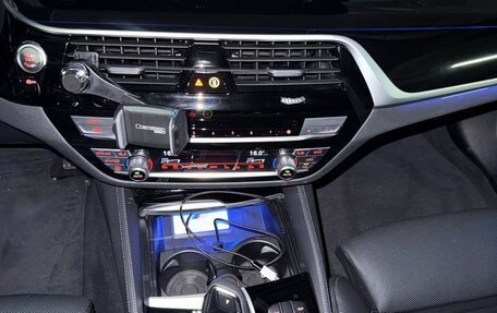 BMW 5 серия, 2022 год, 4 711 555 рублей, 10 фотография