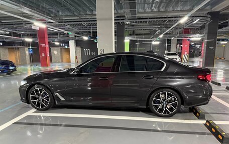 BMW 5 серия, 2022 год, 4 711 555 рублей, 20 фотография