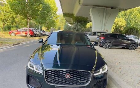 Jaguar XF II, 2022 год, 2 390 000 рублей, 2 фотография
