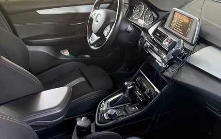 BMW 2 серия Grand Tourer F46 рестайлинг, 2016 год, 1 800 000 рублей, 12 фотография