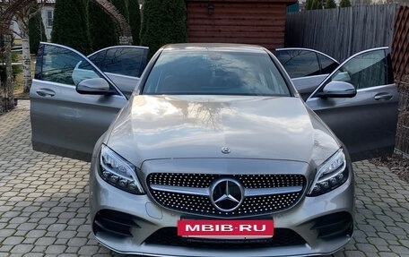 Mercedes-Benz C-Класс, 2019 год, 3 100 000 рублей, 8 фотография