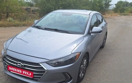 Hyundai Elantra VI рестайлинг, 2016 год, 1 350 000 рублей, 10 фотография