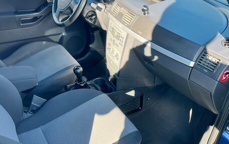 Opel Meriva, 2004 год, 585 000 рублей, 37 фотография