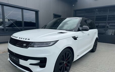 Land Rover Range Rover Sport, 2023 год, 13 999 000 рублей, 3 фотография