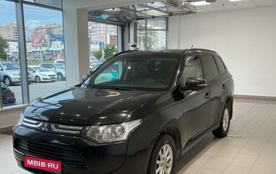 Mitsubishi Outlander III рестайлинг 3, 2014 год, 1 280 000 рублей, 1 фотография