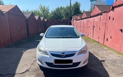 Opel Astra J, 2011 год, 670 000 рублей, 1 фотография