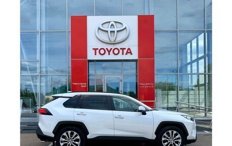 Toyota RAV4, 2019 год, 3 020 000 рублей, 3 фотография