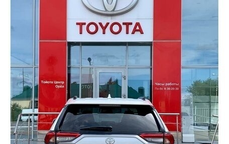 Toyota RAV4, 2019 год, 3 020 000 рублей, 5 фотография