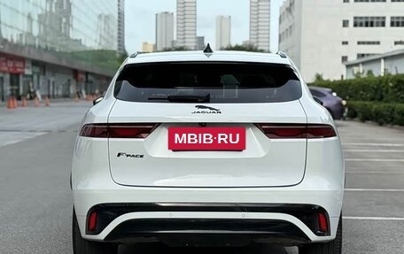 Jaguar F-Pace, 2022 год, 3 120 000 рублей, 5 фотография