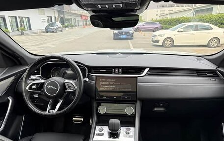 Jaguar F-Pace, 2022 год, 3 120 000 рублей, 17 фотография