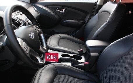 Hyundai ix35 I рестайлинг, 2012 год, 987 000 рублей, 10 фотография