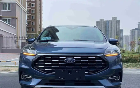 Ford Escape, 2021 год, 1 730 000 рублей, 2 фотография