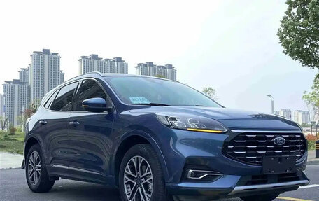 Ford Escape, 2021 год, 1 730 000 рублей, 3 фотография