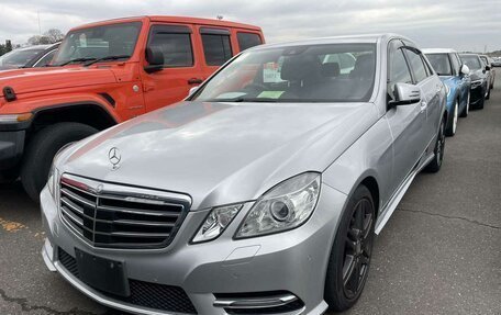 Mercedes-Benz E-Класс, 2012 год, 1 850 000 рублей, 19 фотография