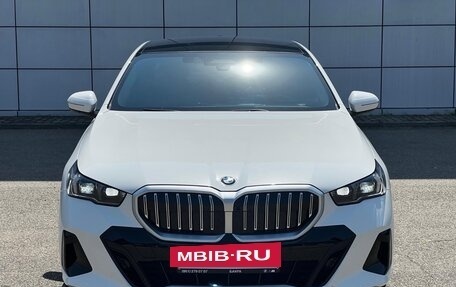 BMW 5 серия, 2024 год, 7 600 000 рублей, 2 фотография