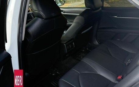 Toyota Camry, 2018 год, 2 450 000 рублей, 6 фотография