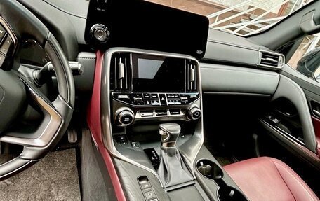 Lexus LX, 2024 год, 21 990 000 рублей, 2 фотография